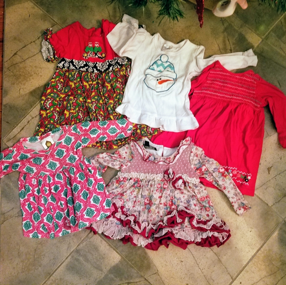 Bundle 3 Christmas dresses and 2 Christmas tops